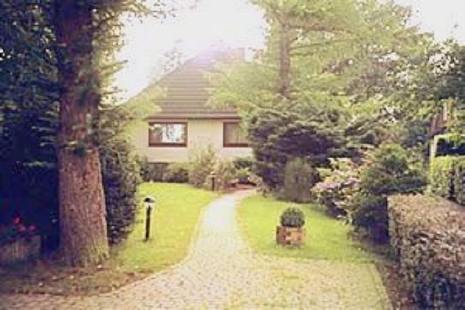 Blick von der Strasse